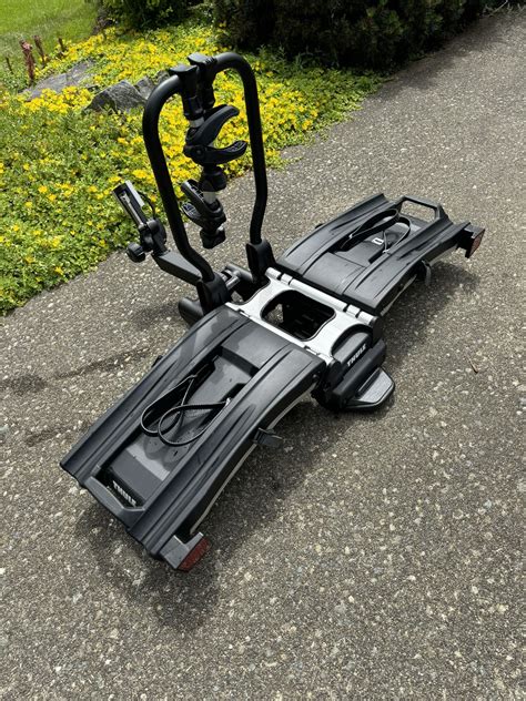 Thule Easy Fold Xt 903202 For Sale In Redmond Wa Offerup