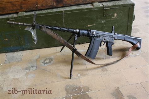 Stg57 Switzerland Deactivated Assault Rifle