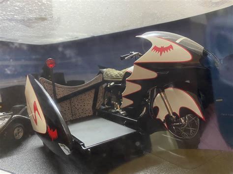 Hot Wheels Elite BATMAN TV Series Batcycle Sidecar Scale Hobbies Toys Toys