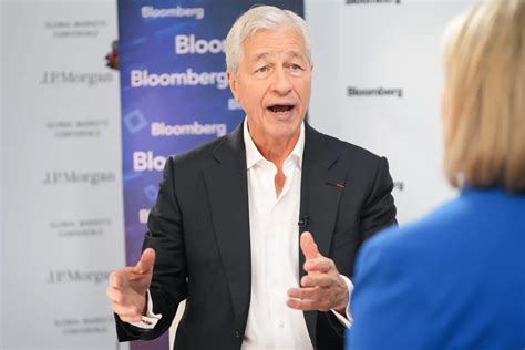 Jamie Dimon Jpmorgan Chase Ceo Is Done With Questions About A Possible Move To Chairman Fortune