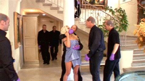 Hottie Wife Cindy Crawford G In Her Mansion Mp4 Amateur G N Real S