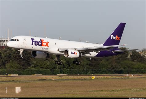 N903FD Federal Express FedEx Boeing 757 2B7 SF Photo By Gabor Szabo