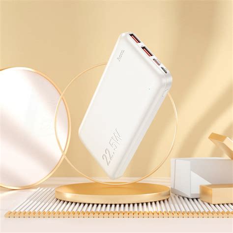 HOCO 10000 mAh Power Bank Fast Charge PD Type-C 37Wh Three ports USB-C ...