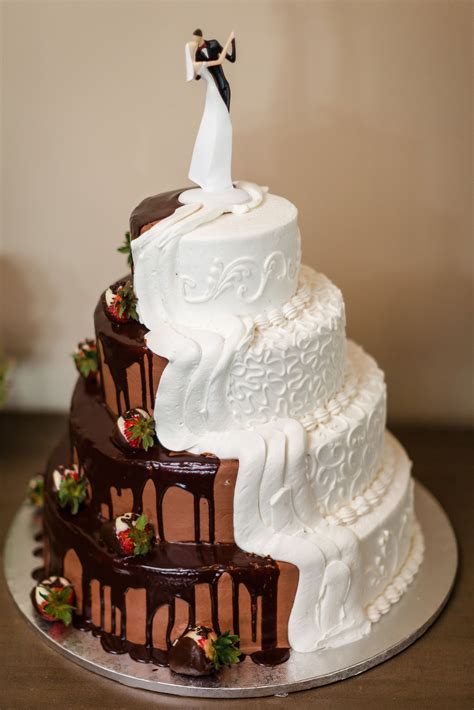 Combined Chocolate And Vanilla Bride And Grooms Cake Grooms Cake