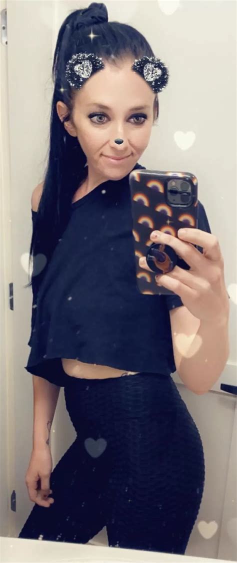 Nudes GirlsWithiPhones NUDE PICS ORG