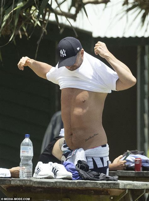 Summer Lovin Nadia Bartel Shows Off Her Incredible Figure In A Black Bikini As She Continues