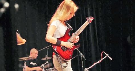 Laura Lace Blows The Audience Away with Jerry C’s Canon Rock - The ...