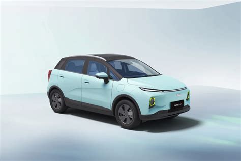 Geely presenta sus modelos Geometry C GK y el recién llegado Geometry E