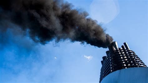 Ambient Air Pollution Linked To Mortality After Heart Transplant