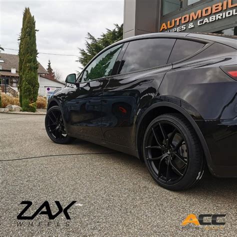 Complete Wheel Set For Tesla Model Y