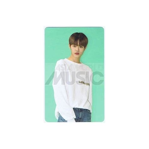 Wanna One Carte Lee Dae Hwi 001 Asiaworldmusic Fr Musica