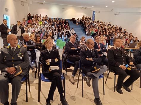 Torre Annunziata Violenza Di Genere Un Convegno Per Sensibilizzare