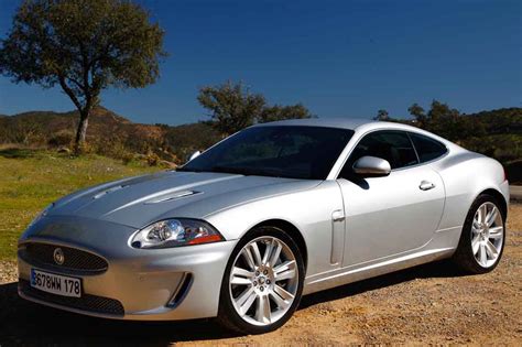 Fiche Technique Jaguar XKR 4 2 V8 2009