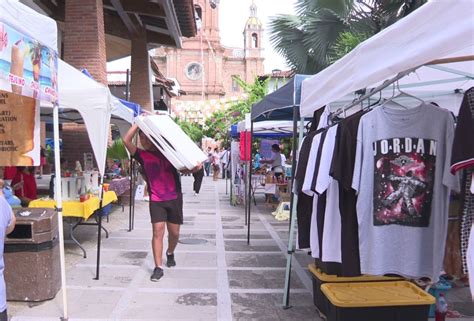 Comercio Informal El De La Plaza De Armas De Pv Canirac