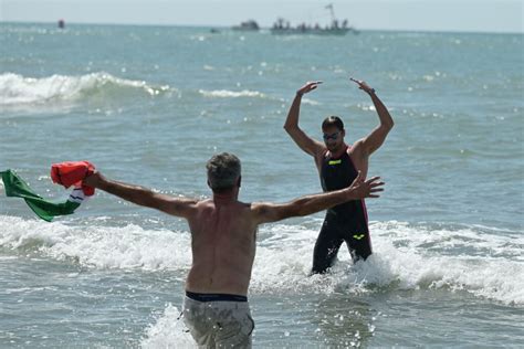 Europei Nuoto Acerenza Fa Il Paltrinieri E Conquista L Oro Nella