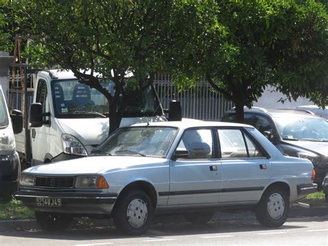 Peugeot 305 Maxime PJ Flickr