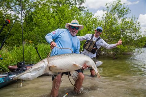 Texas Alligator Gar Fishing Trips With Garzilla Guide Service