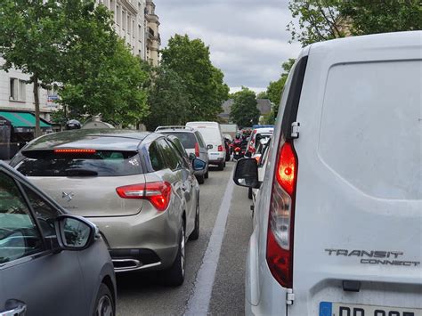 Pollution aux particules fines la vitesse abaissée de 20 km h dans le