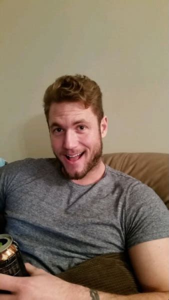 The Naked Journalist Tumblr Tumbex