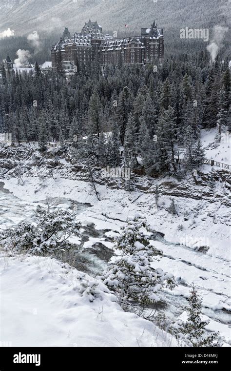 Banff Fairmont hotel in winter Stock Photo - Alamy