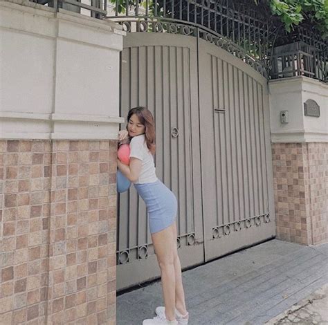 Hot Girl T T Qu N Khoe Bikini L M N O Lo N H B I