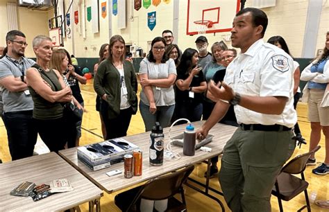 Mansfield Township Elementary School staff learns basic bleeding ...