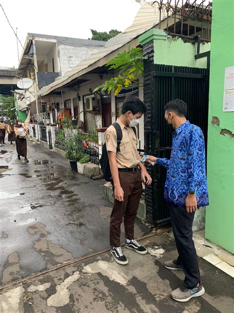 PEMBELAJARAN TATAP MUKA TER BATAS DI SMAN 30 JAKARTA