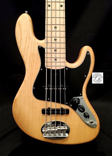 Lakland Skyline Vintage J String Bass In Natural Reverb