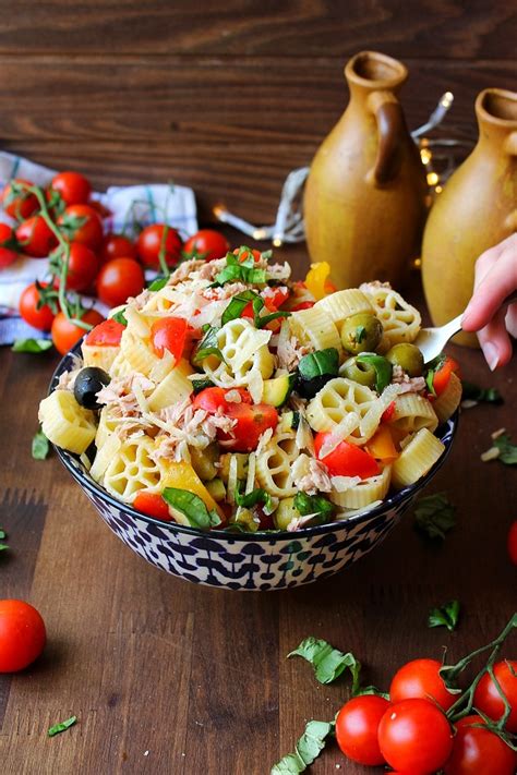 INSALATA DI PASTA CON VERDURE E TONNO I SAPORI DI CASA