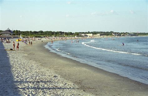 Narragansett RI beach | Beach, Favorite places, Narragansett