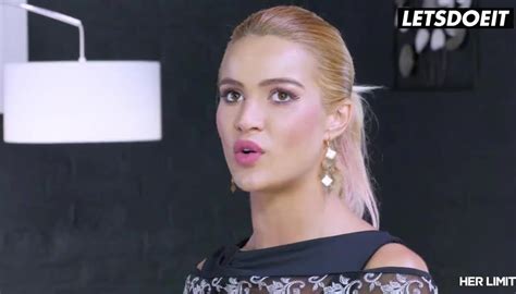 Free Shlong Hungry Hottie Cherry Kiss Extraordinary Anal Sex With BBC