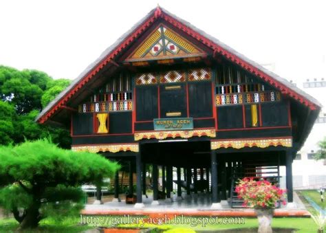 Rumah Tradisional Aceh: Keunikan Arsitektur – Rumoh Aceh – Wisatago ...