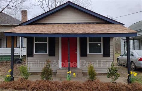 117 Broad St Shelby Nc 28152 House Rental In Shelby Nc