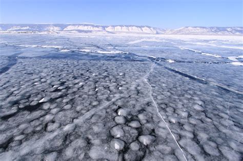 Зимний отдых в проливе Ольхонские ворота