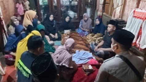 14 Orang Tertimbun Longsor Di Tambang Emas Ilegal 12 Emak Emak Tewas