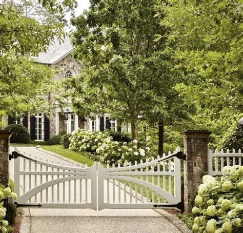 Simple Cheap Driveway Gate Ideas And Designs Wood Metal Artofit