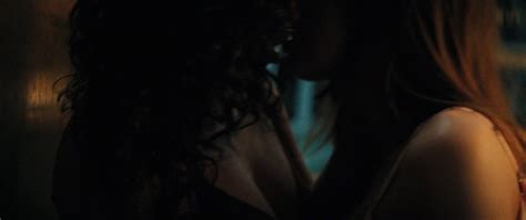 Nude Video Celebs Actress Kiana Madeira