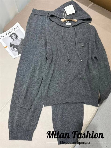 Спортивный костюм Brunello Cucinelli №V14300 купить в Москве - цены в ...