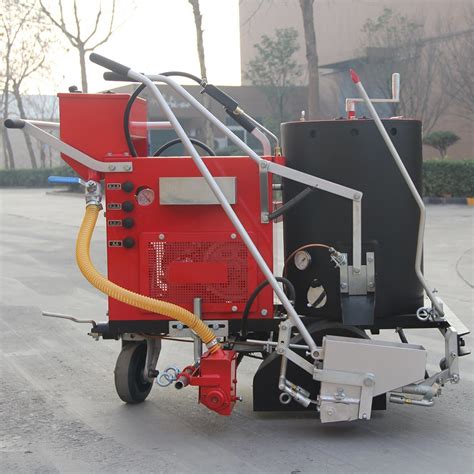 Self Propelled Thermoplastic Road Marking Machine For Thermoplastic