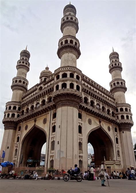 Top 9 Historical Monuments of Hyderabad