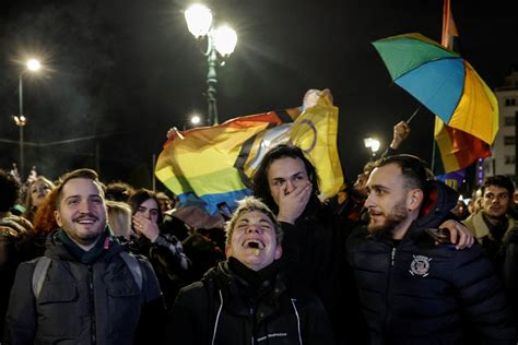 Greece Legalizes Same Sex Marriage In Landmark Change