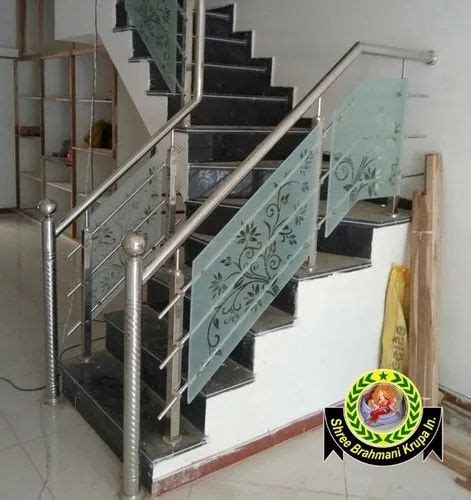 Stairs Stainless Steel Glass Railing For Homehotel Material Grade