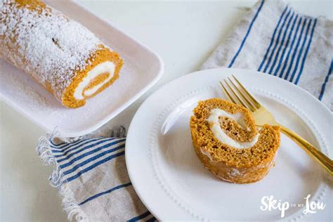 The BEST Pumpkin Roll Recipe with step by step instructions!