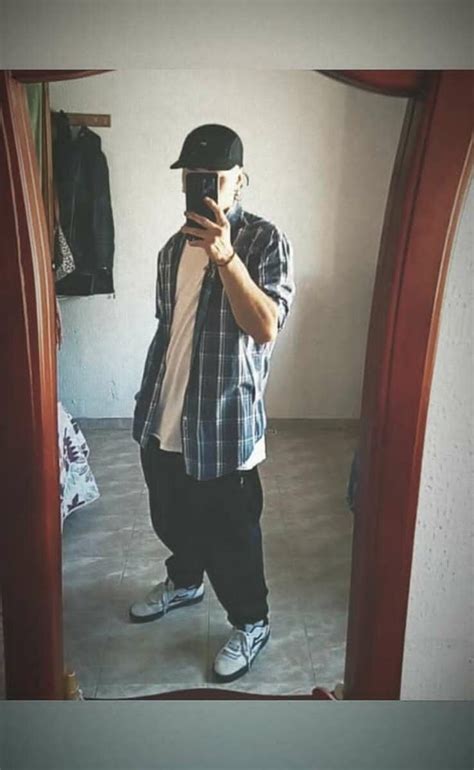 Liam Graphic Cam Model Free Live Sex Show Chat Stripchat