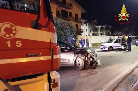 Incidente Stradale A Monteforte Irpino Donna Ferita E Trasportata In