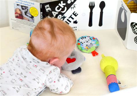 Baby Bücher Neugeborene - Schwarz-Weiß-Bücher Tipps