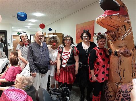 Fasching mit tierisch viel Spaß Aktivitäten Domizil Bremen Kursana