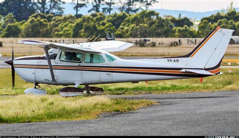 Cessna 172N - Untitled | Aviation Photo #5344509 | Airliners.net