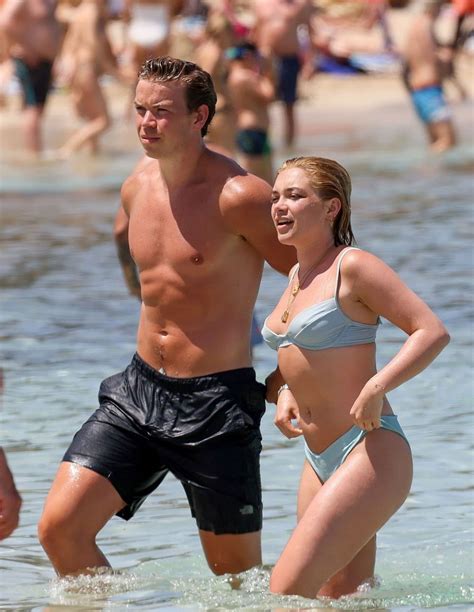 Florence Pugh In Bikini At A Beach In Ibiza 05232022 Hawtcelebs