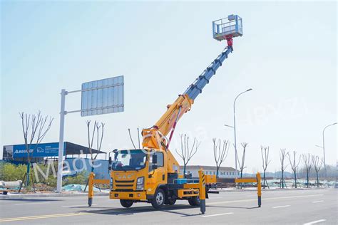 Jac Mobile Crane With M High Altitude Work Platform Vehicle For Sale